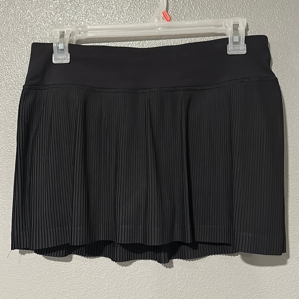 Lulu Lemon Pleat Skort